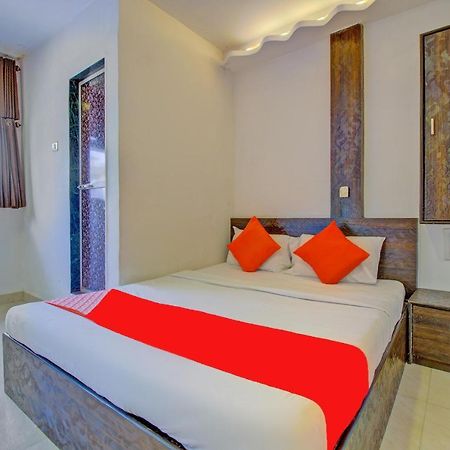 Oyo 76486 Silver Moon Mumbai Exterior foto
